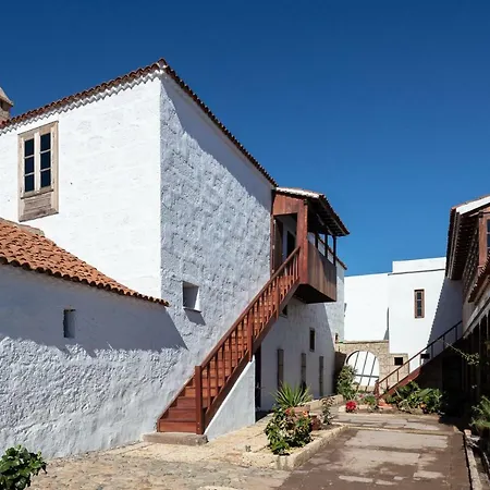 El Sitio De La Casa Lantställe Arico el Nuevo
